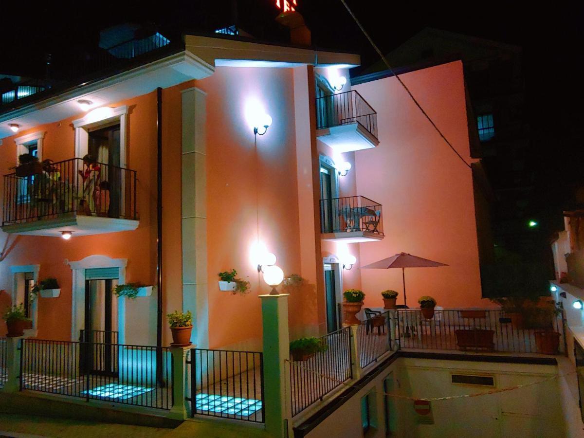 Hotel Carriera San Giovanni Rotondo Exterior foto